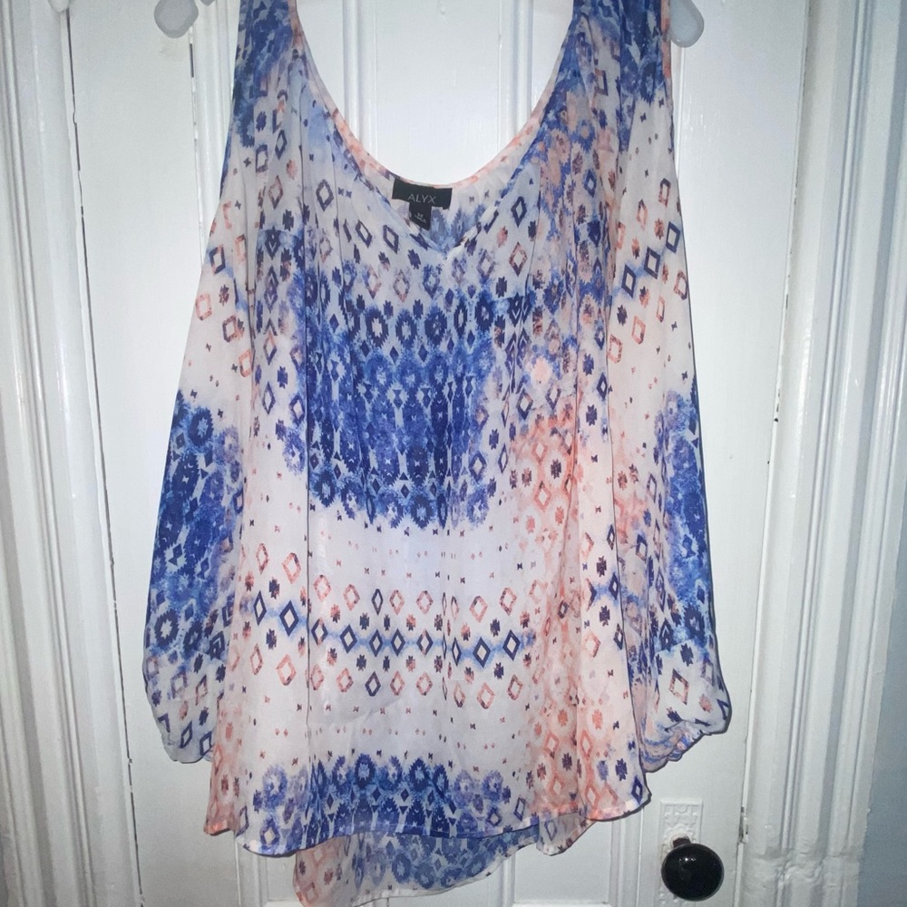 Sheer cold shoulder top 3x